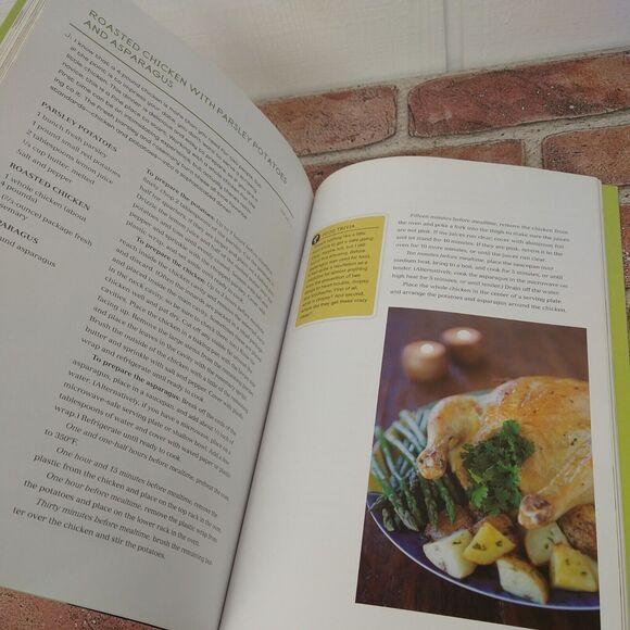 College Cooking - Feed Yourself and‎ Your Friends by Megan Jill Carle - Cookbook - Picture 7 of 13